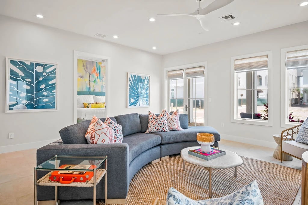 Coastline Drive - Custom Residence 