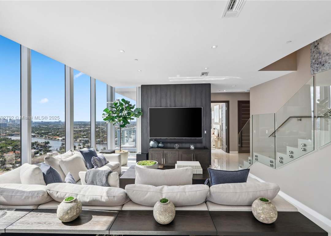 2200 N Ocean Blvd Unit S2301