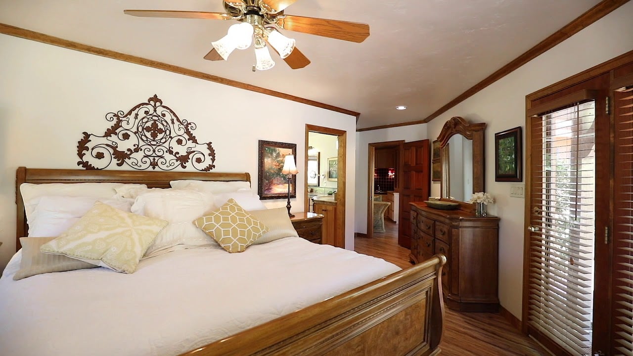 New Listing. Estate & Horse Property for sale