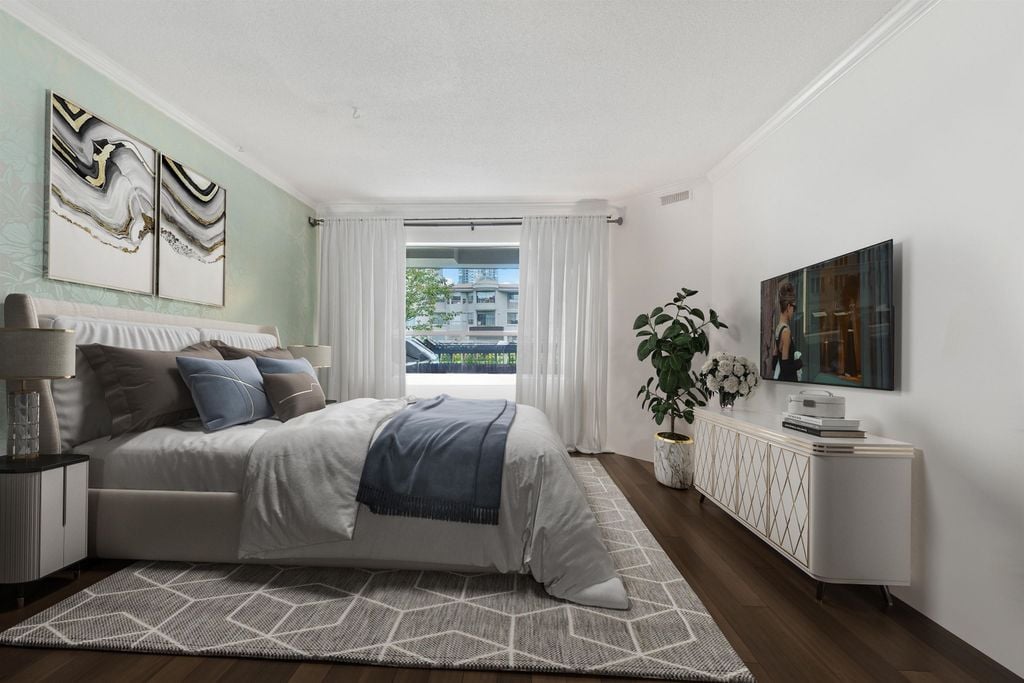 1869 Spyglass Pl, #211