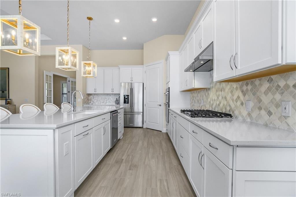 19053 Aqua Shore Dr