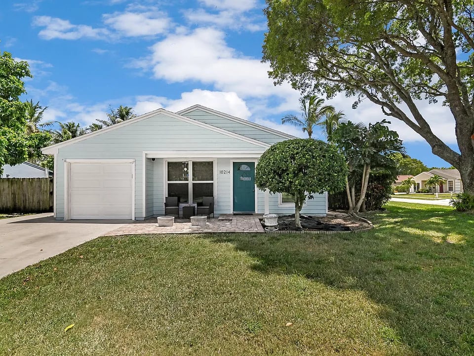 10214 Mikado Lane, Royal Palm Beach, FL 33411