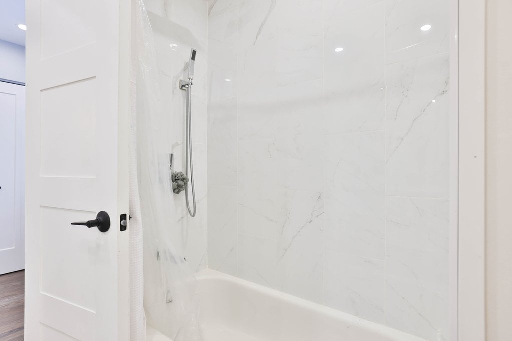 2673 Kingsberry Cres