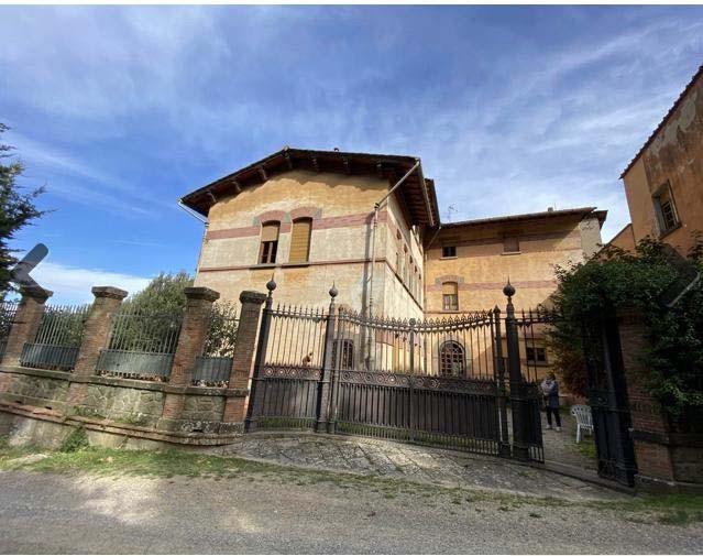 Lux Italy