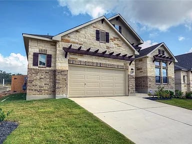 21218 Capri Oaks