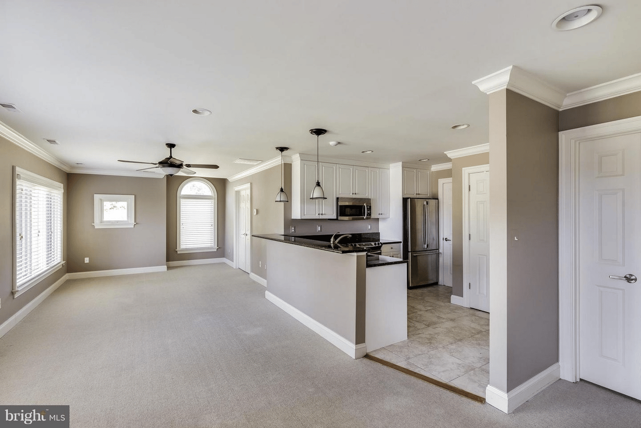 1407A Sharps Point Rd
