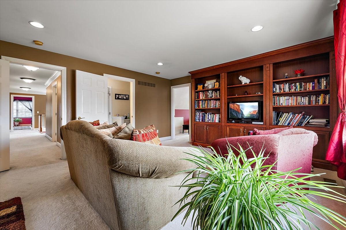 15665 Spyglass Drive