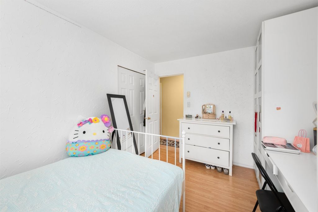 5335 Hastings St, #401