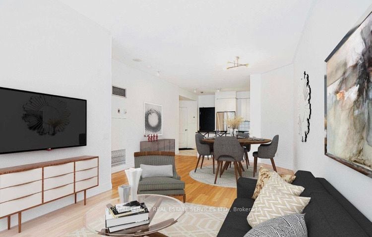 555 Yonge St 502