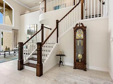 150 Carmela Ct