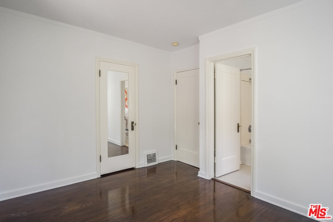8278 Marmont Ln