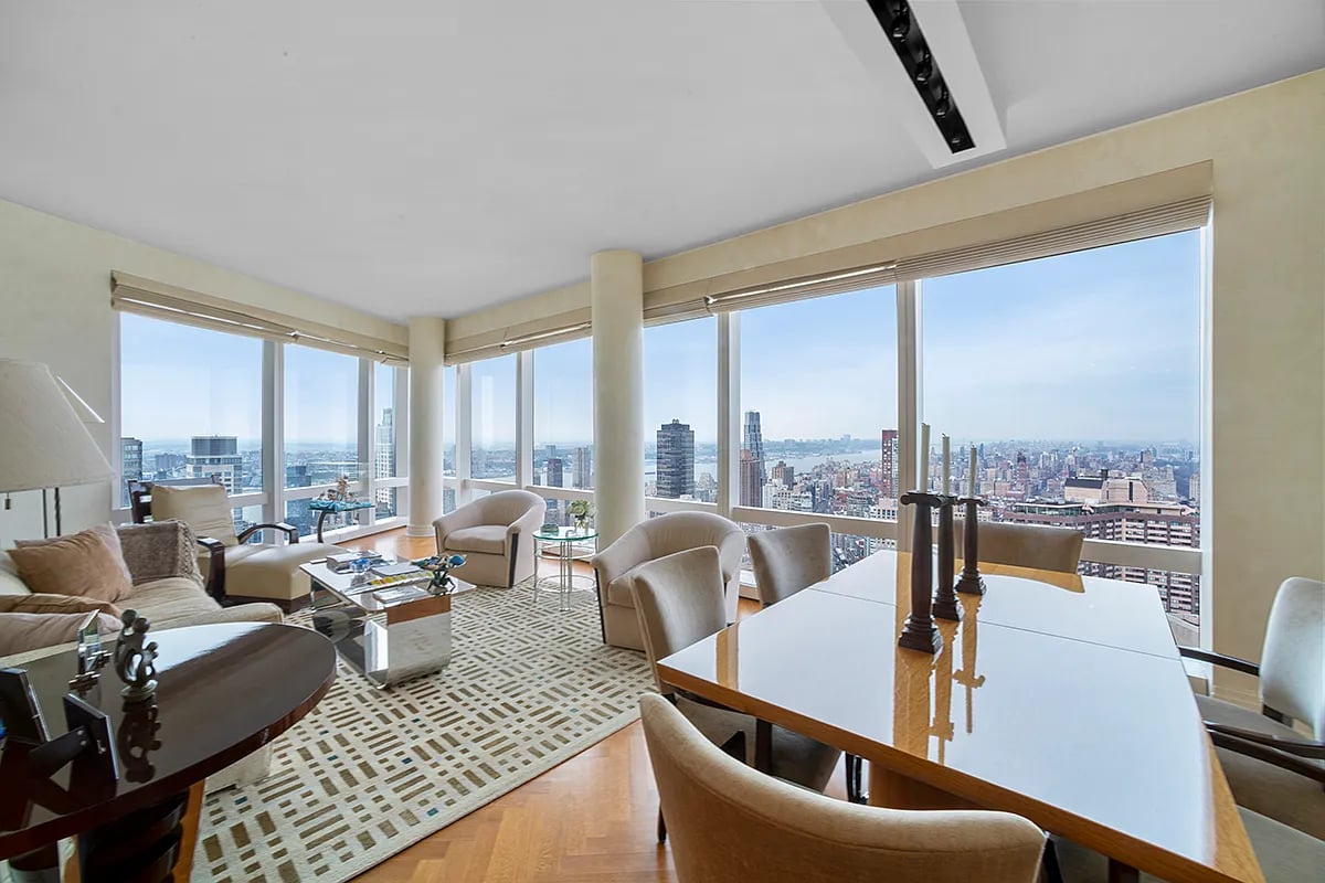 80 Columbus Cir, #67A