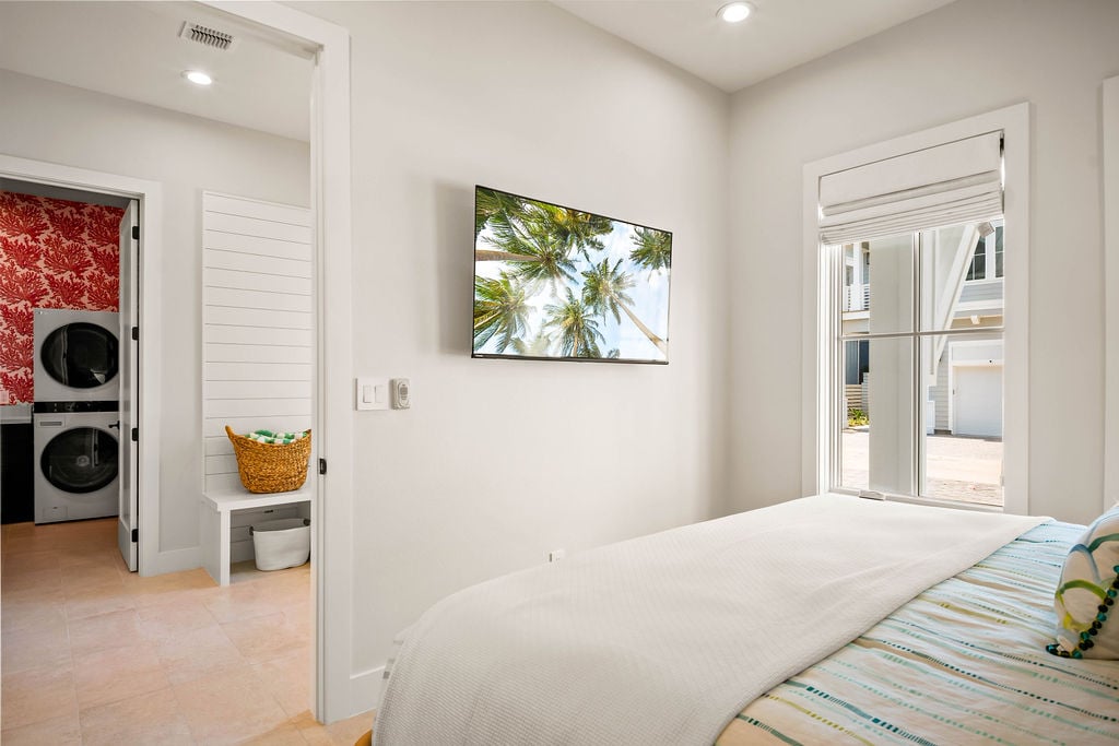 Coastline Drive - Custom Residence 