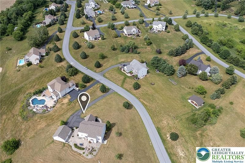 2912 SILVER CREEK CIRCLE