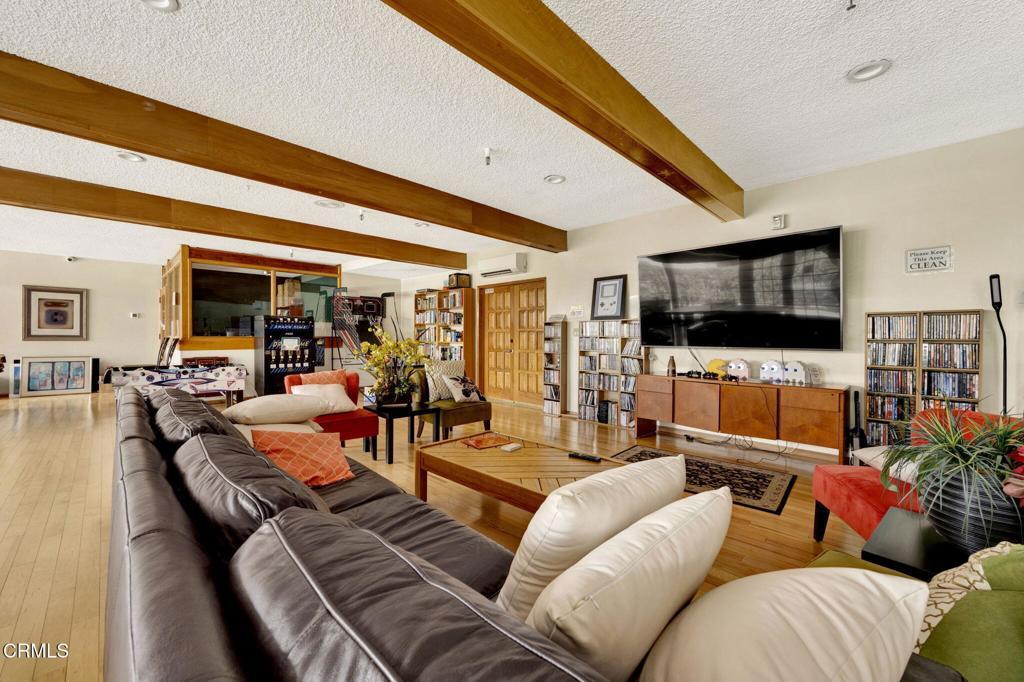 1127 E Del Mar Blvd, #116