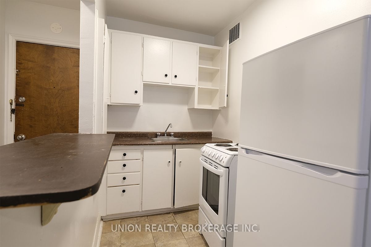 84 Willow Ave, #26