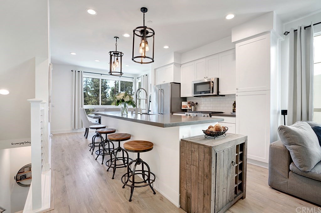 118 S Avenue 50, Unit 505