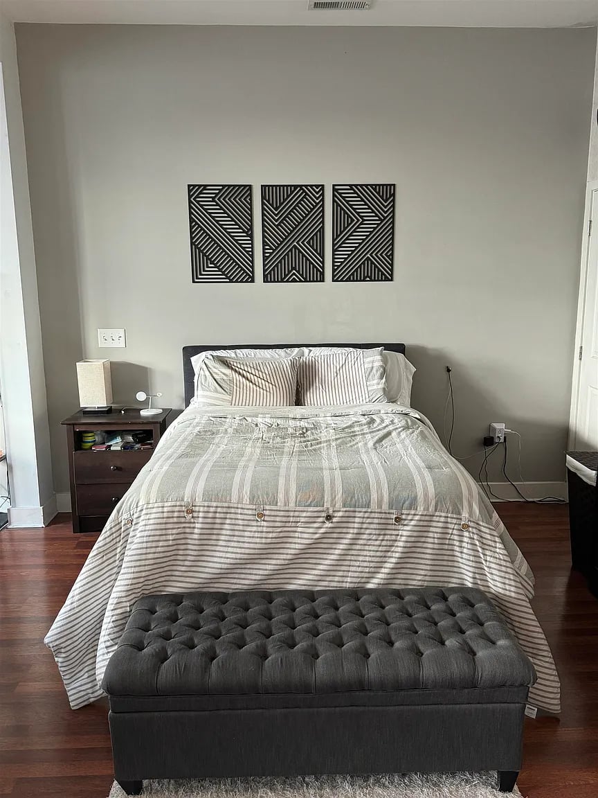 3 Greenwich Dr #89