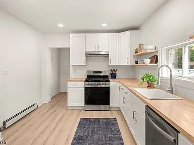 73 Colby Pl