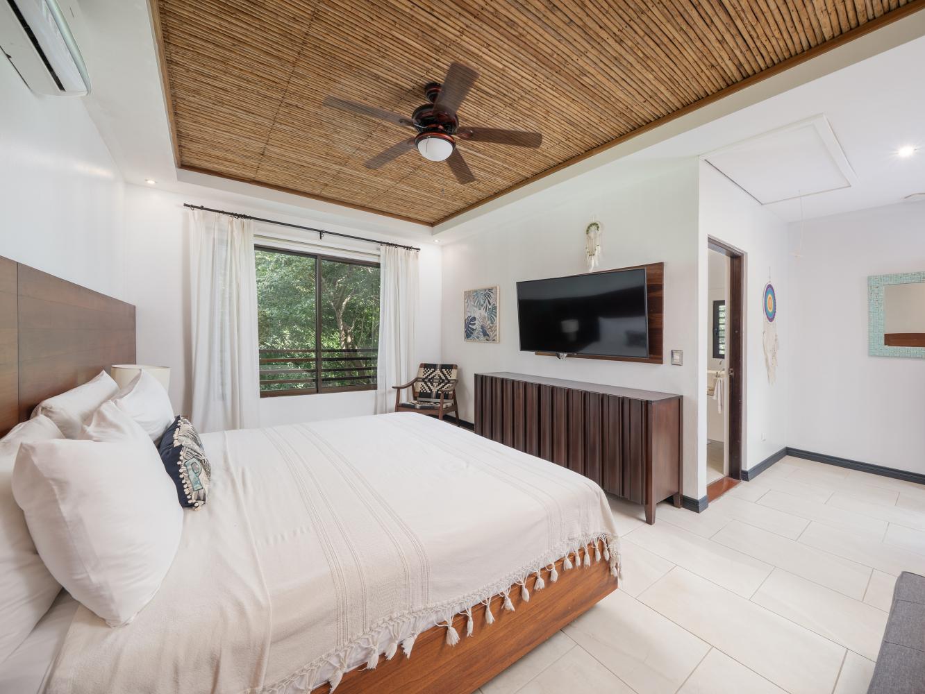Casa Bosque | Modern 3-Bedroom Villa with Pool in Pacific Residences, Near Tamarindo