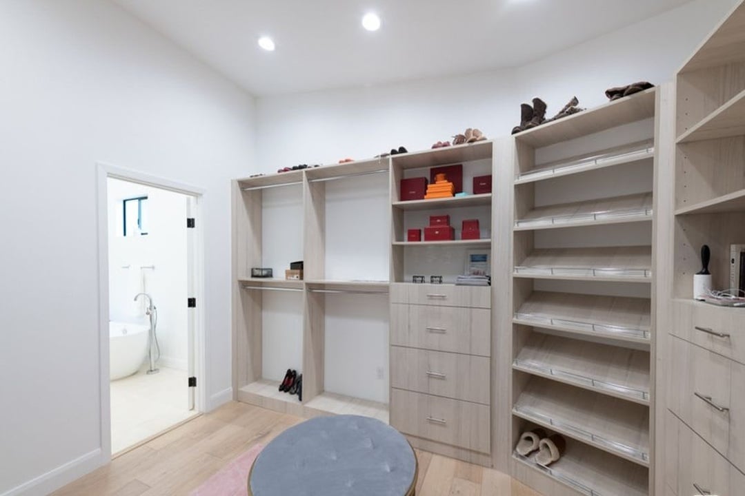 Golden Elysian, Benedict Canyon Dr, 90210