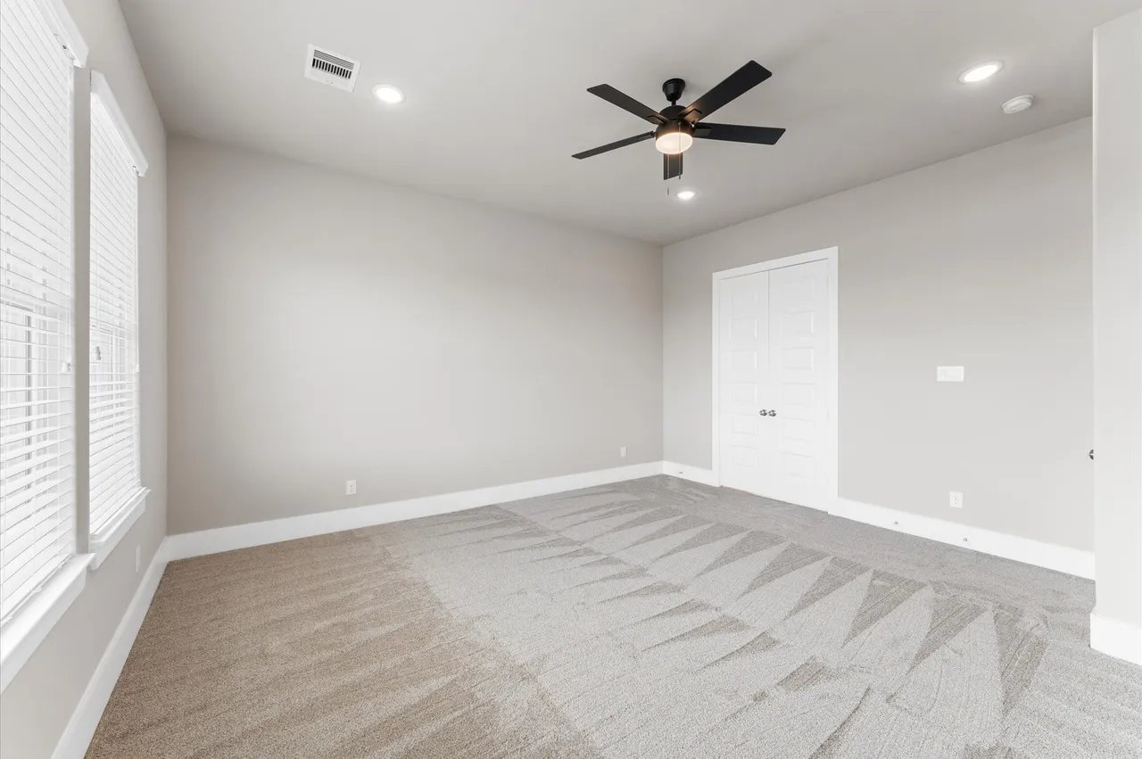 27003 Skiers Crossing Dr