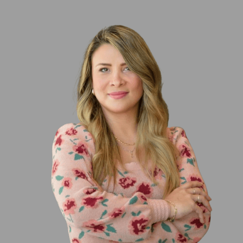 Lorena Decanini Frisco, TX Real Estate Agent Headshot