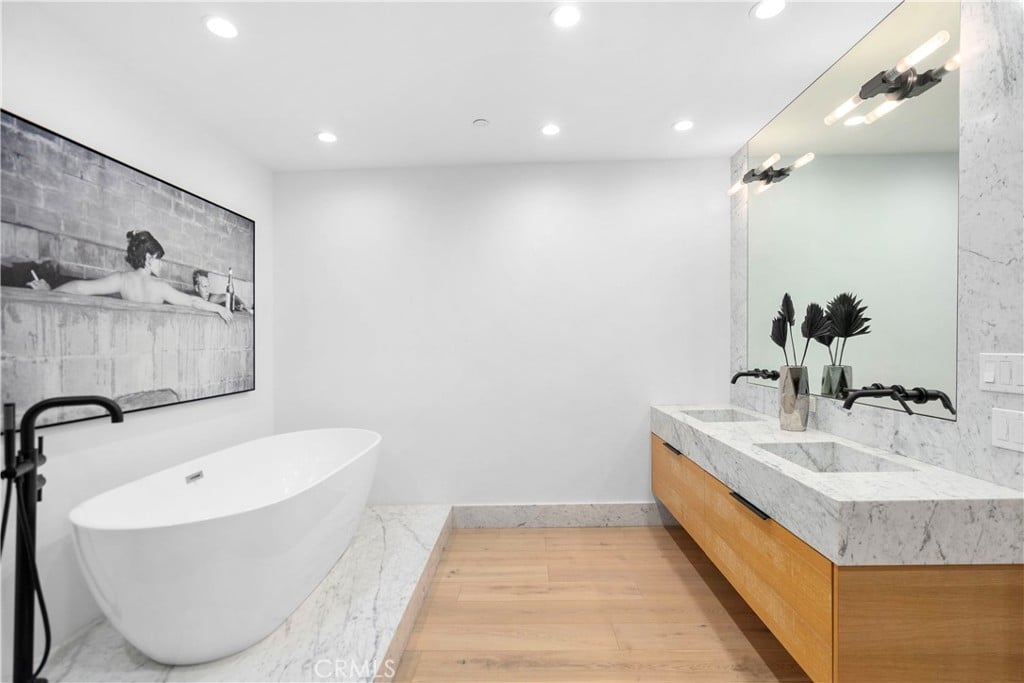 6250 Hollywood Blvd, #14F