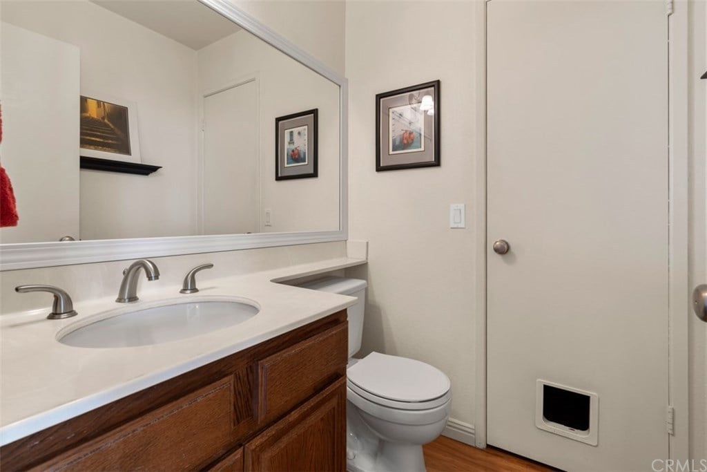 3438 E Collins Ave #20