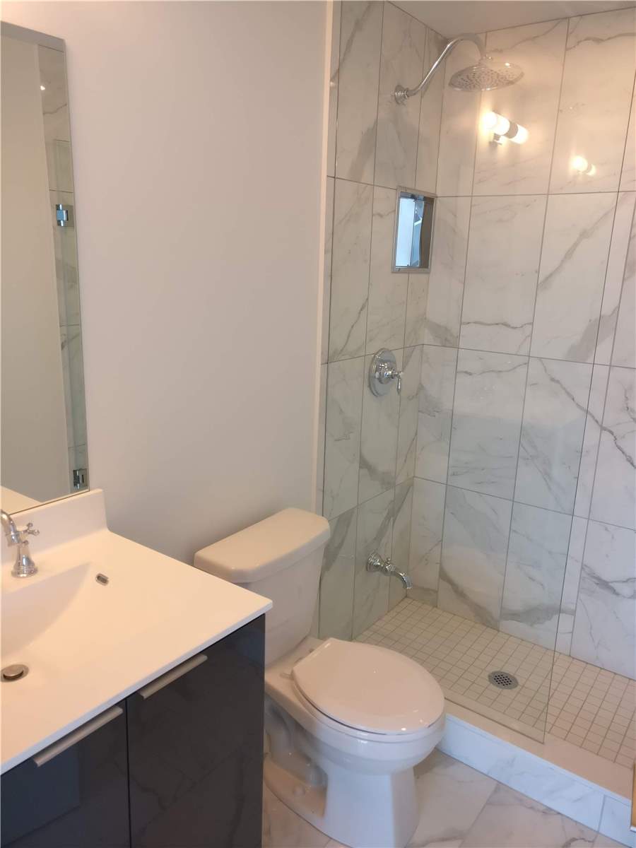 20 Shore Breeze Drive S 3107