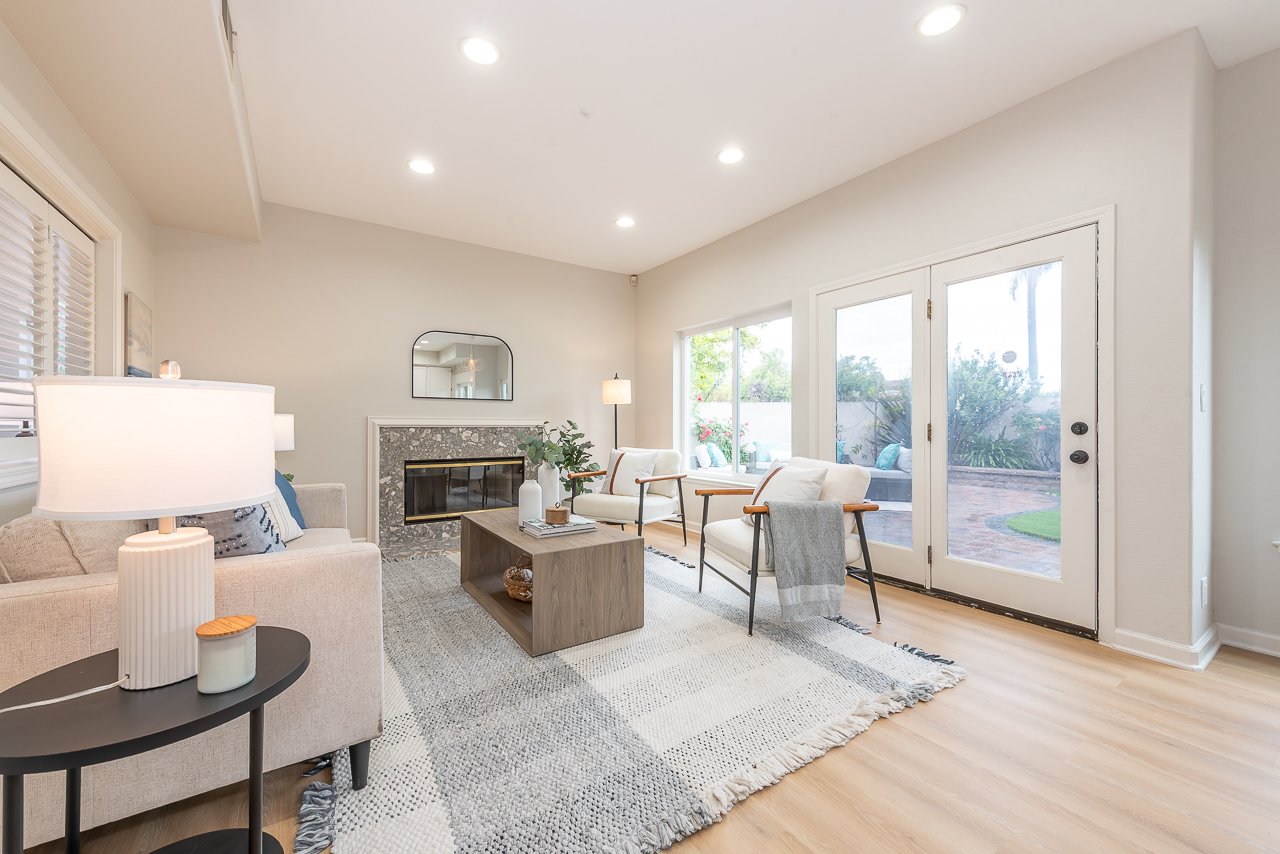 Meridien Court - Gated Community!