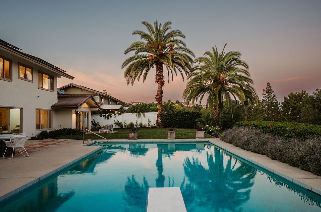 11042 Hunting Horn Drive, North Tustin, CA 