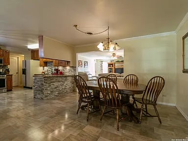 6326 Dove Hill Dr