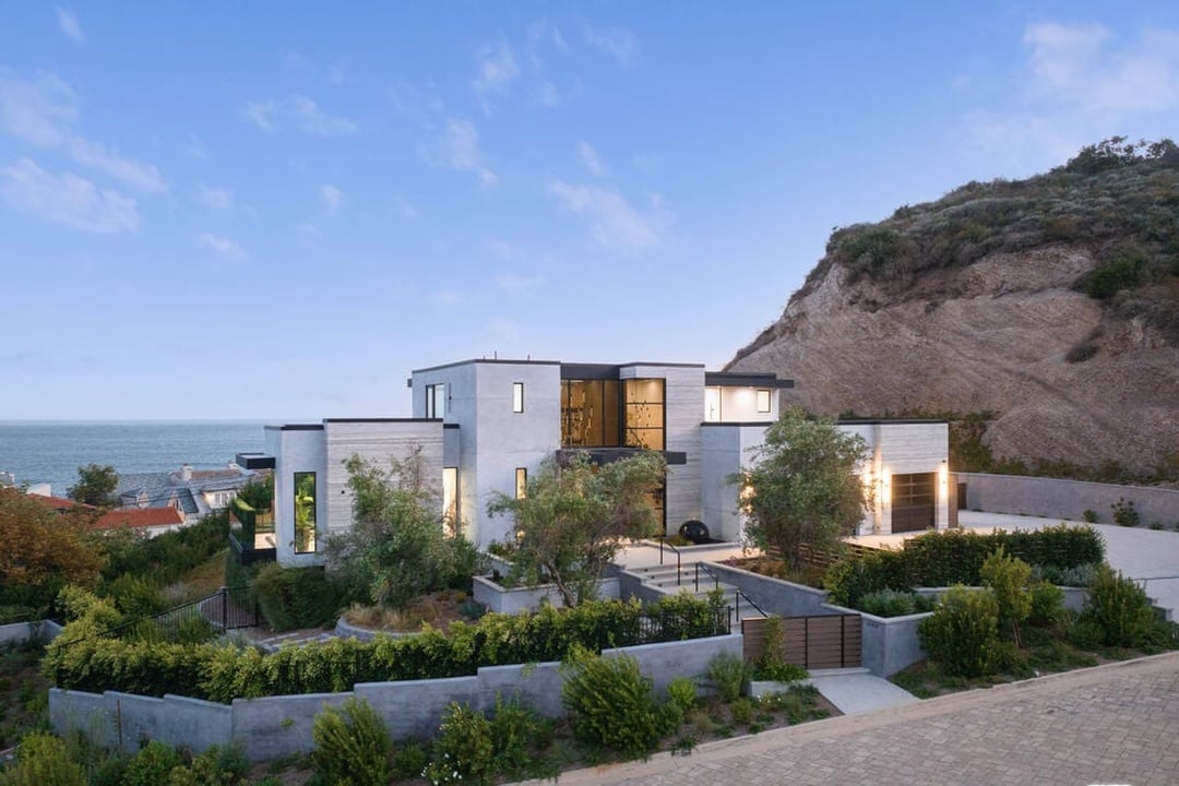 Zenith Horizon, Malibu Rd, 90265