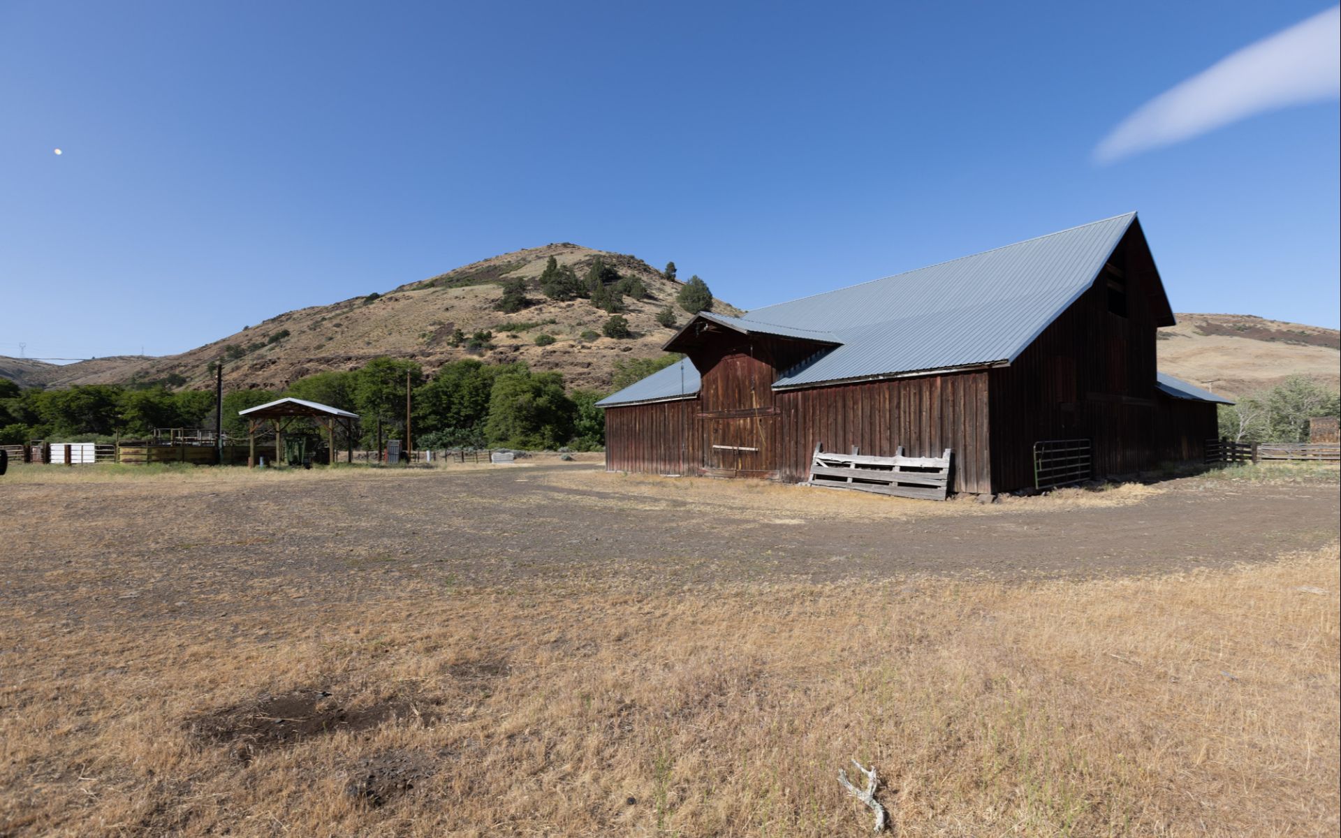 1056 Rock Creek Rd