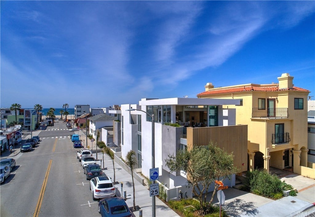 131 2nd St