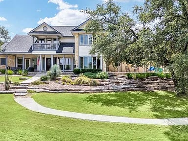 148 Lake Front Dr
