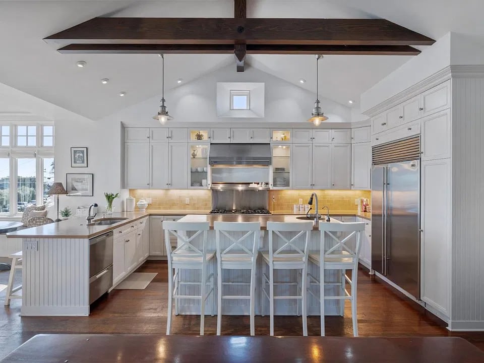 4525 Opal Cliff Dr