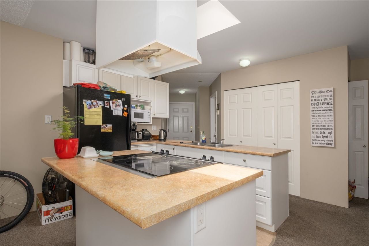 40120 Willow Cres, #B303