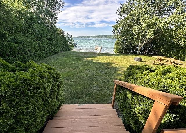 Townsend Road, Walloon Lake