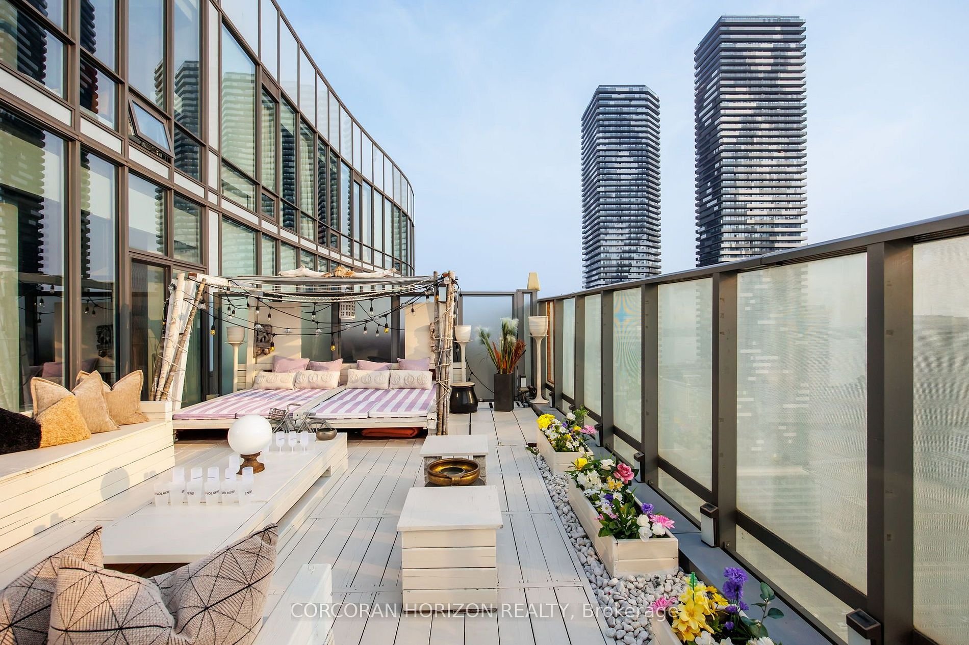 PENTHOUSE WITH THE PERFECT VIEWS
