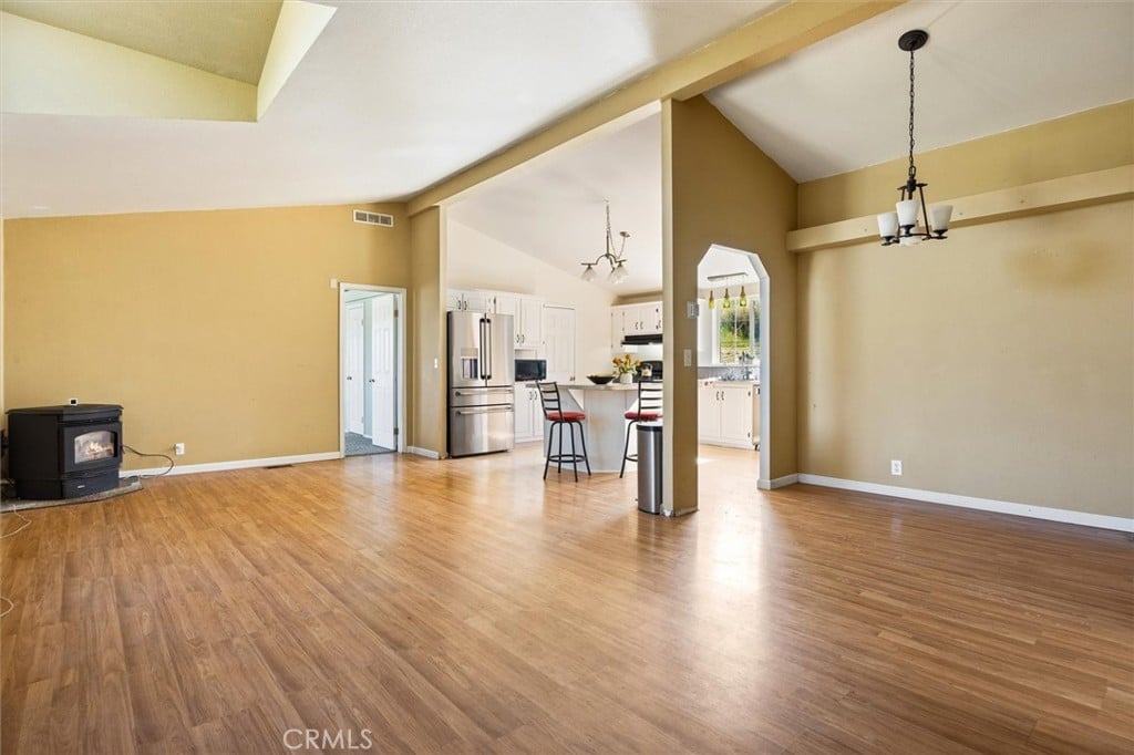 6998 Kingsbury Rd