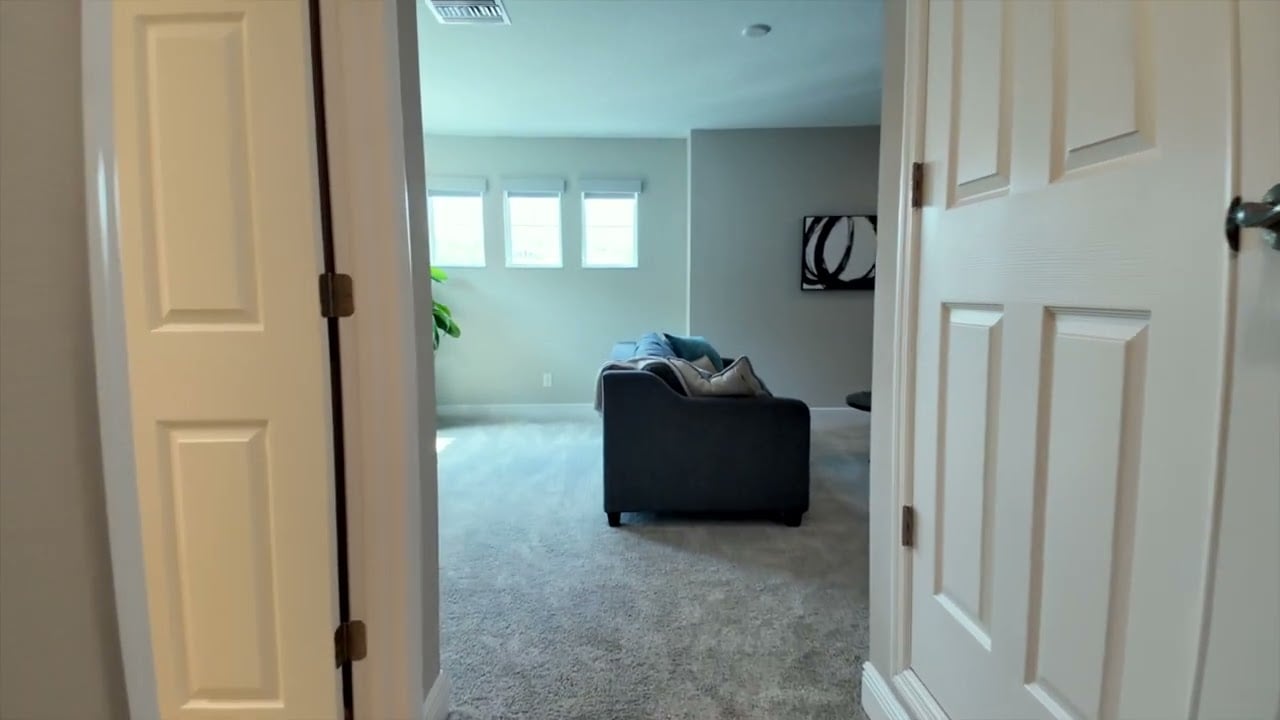 3645 Tour Trace Land O'Lakes FL. Call Meghan 813 774 0307