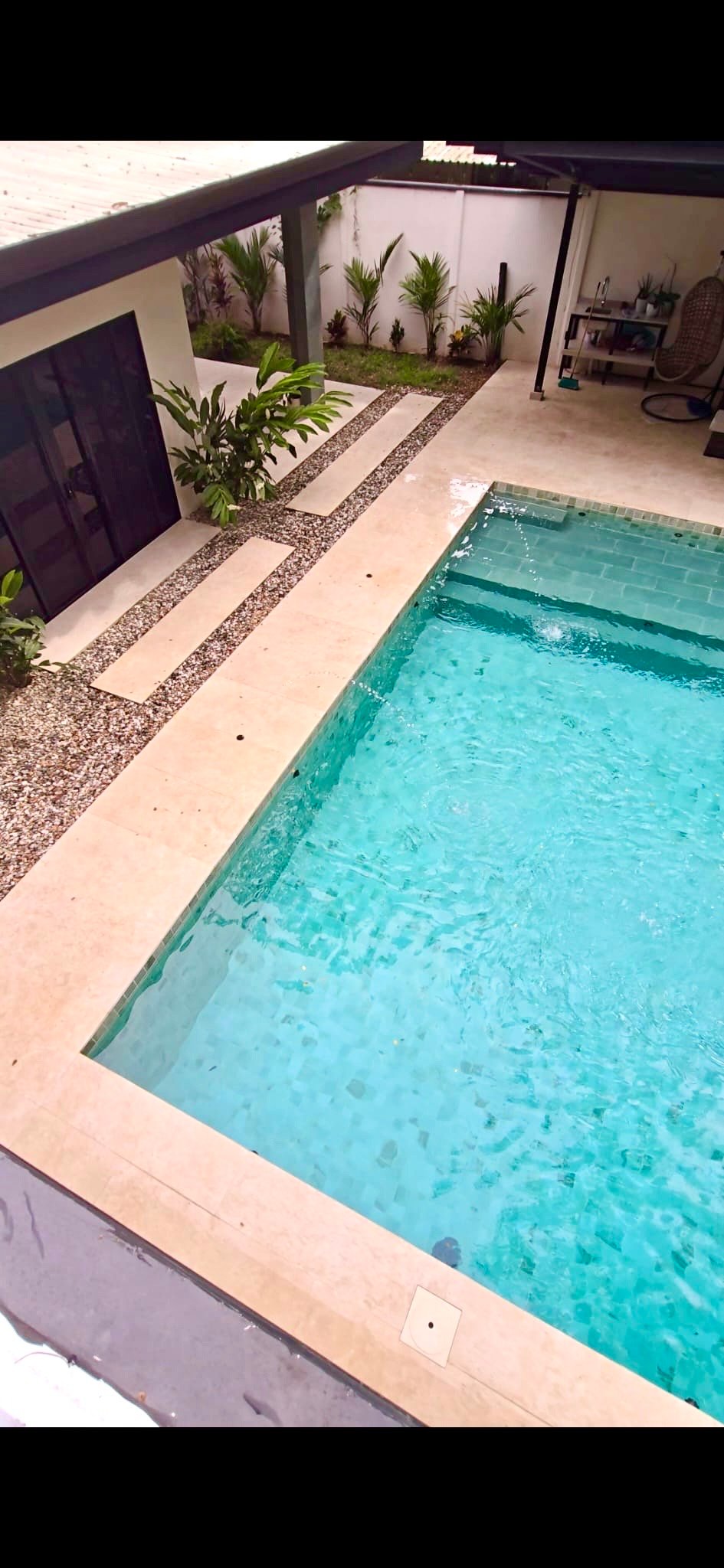 Tropical Modern Villa in Uvita – 3BR Retreat with Large Pool Near the Beach