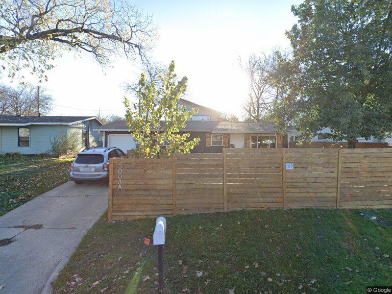 3003 Ray Wood Dr #2
