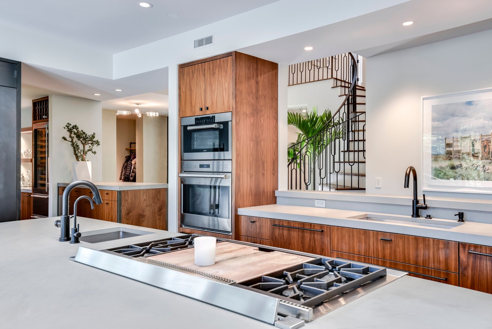 108 Parkwood Court