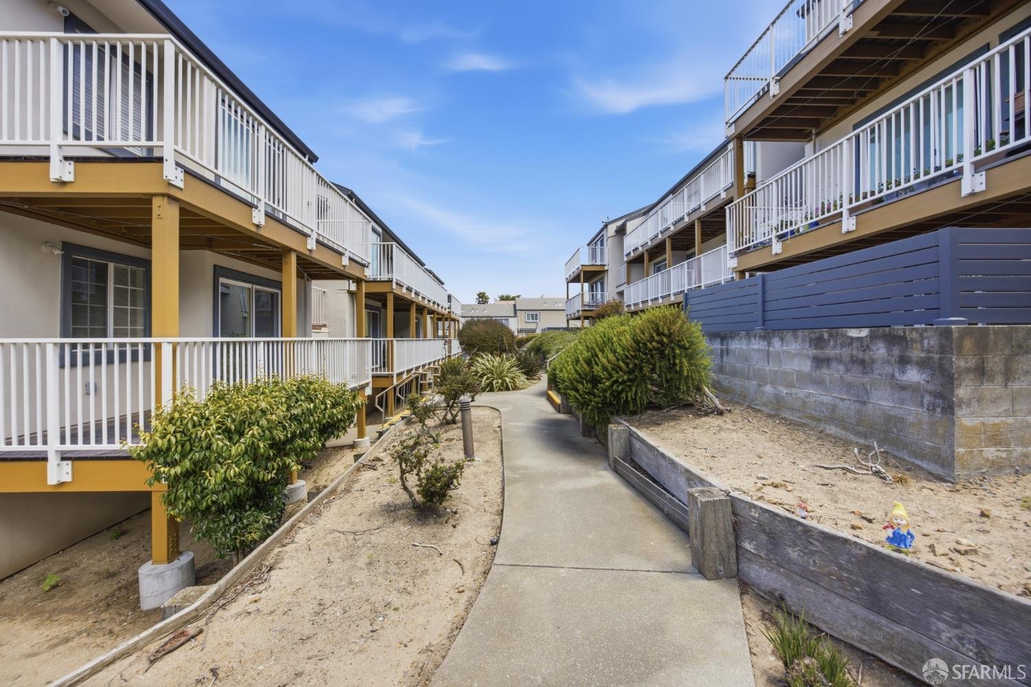 1004 San Antonio Circle #109