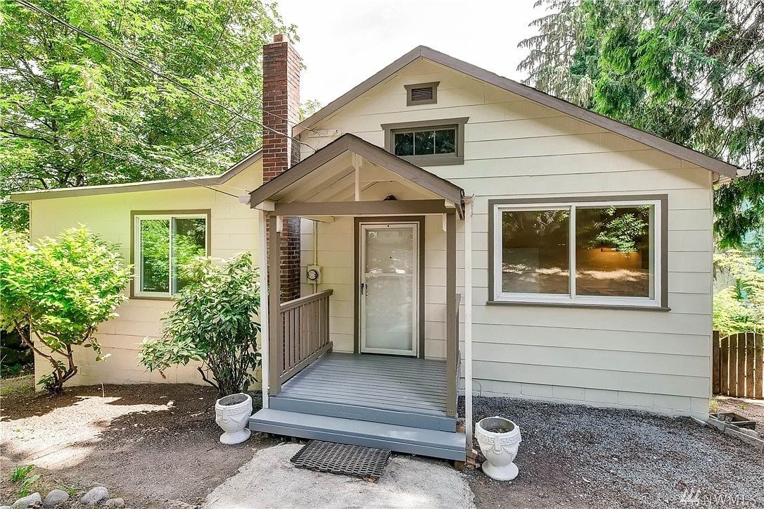 11656 Glendale Way S