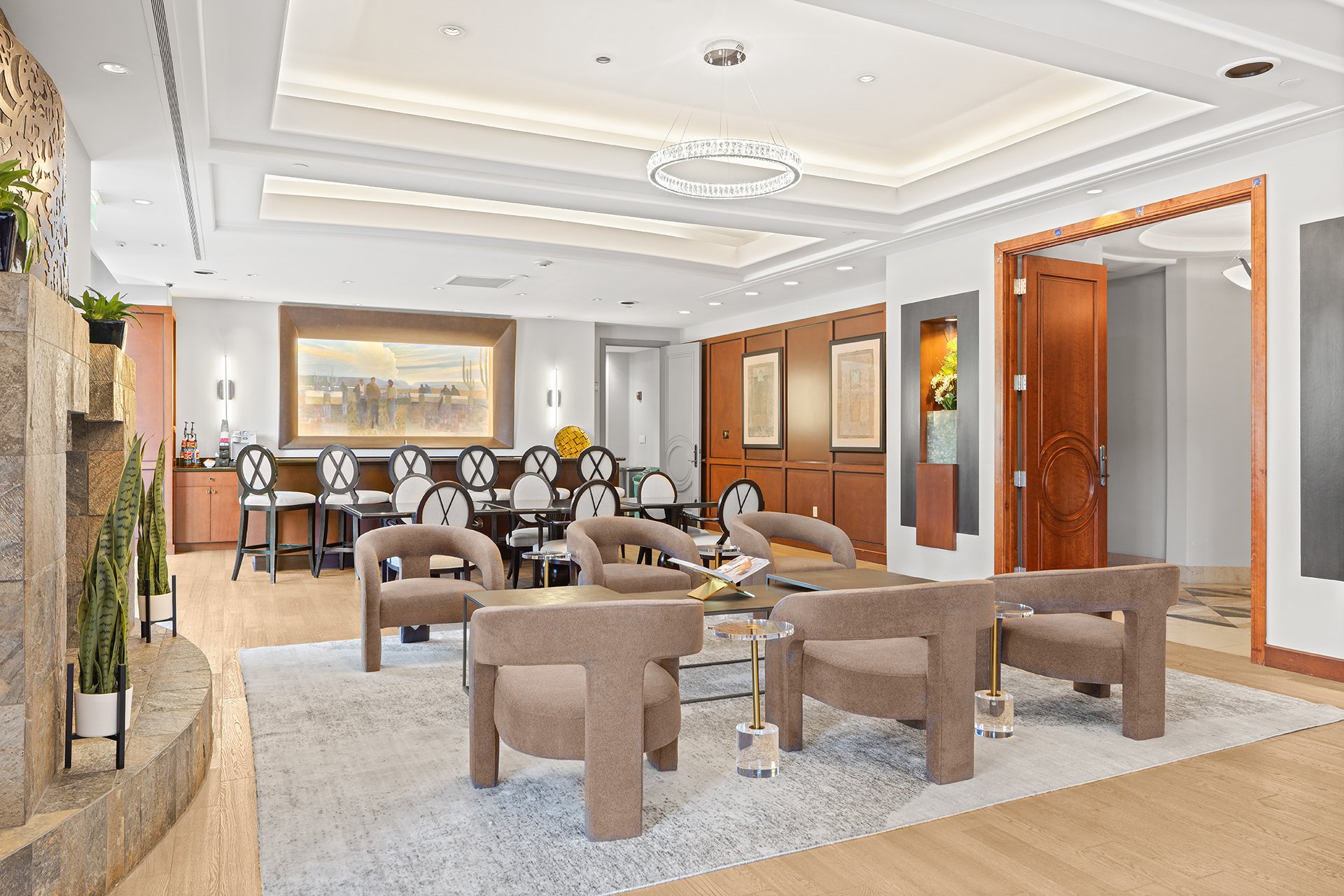 2402 E ESPLANADE Lane 604