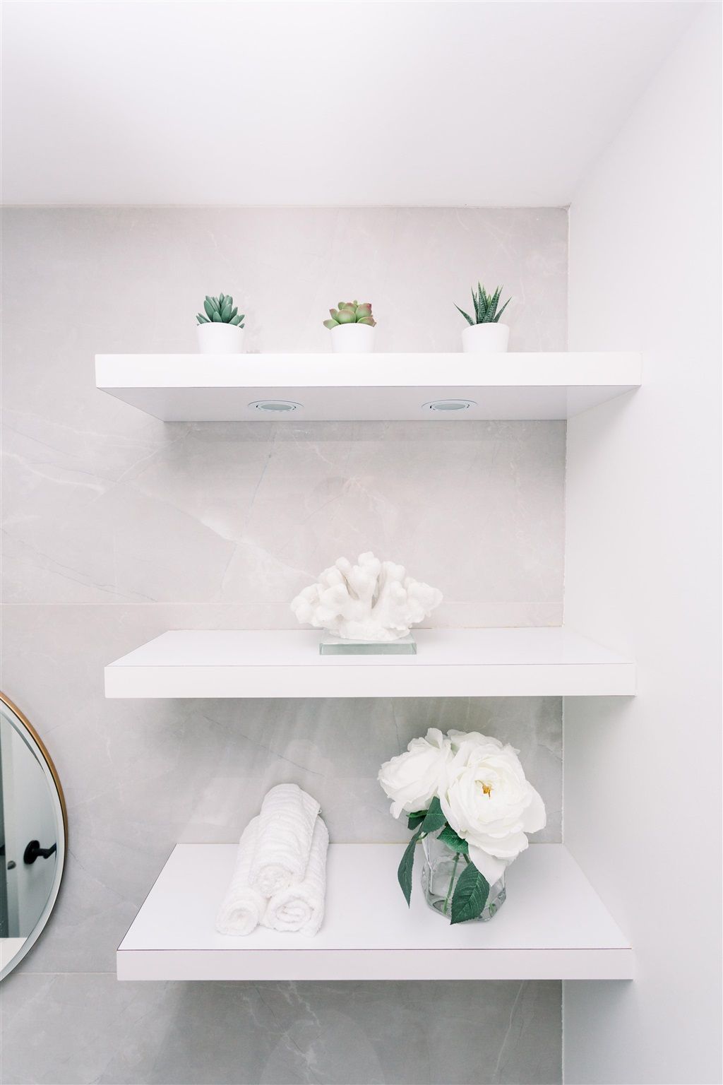 311 W 59th Ave